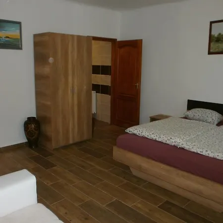 Διαμέρισμα Klara Apartman Ταπόλκα